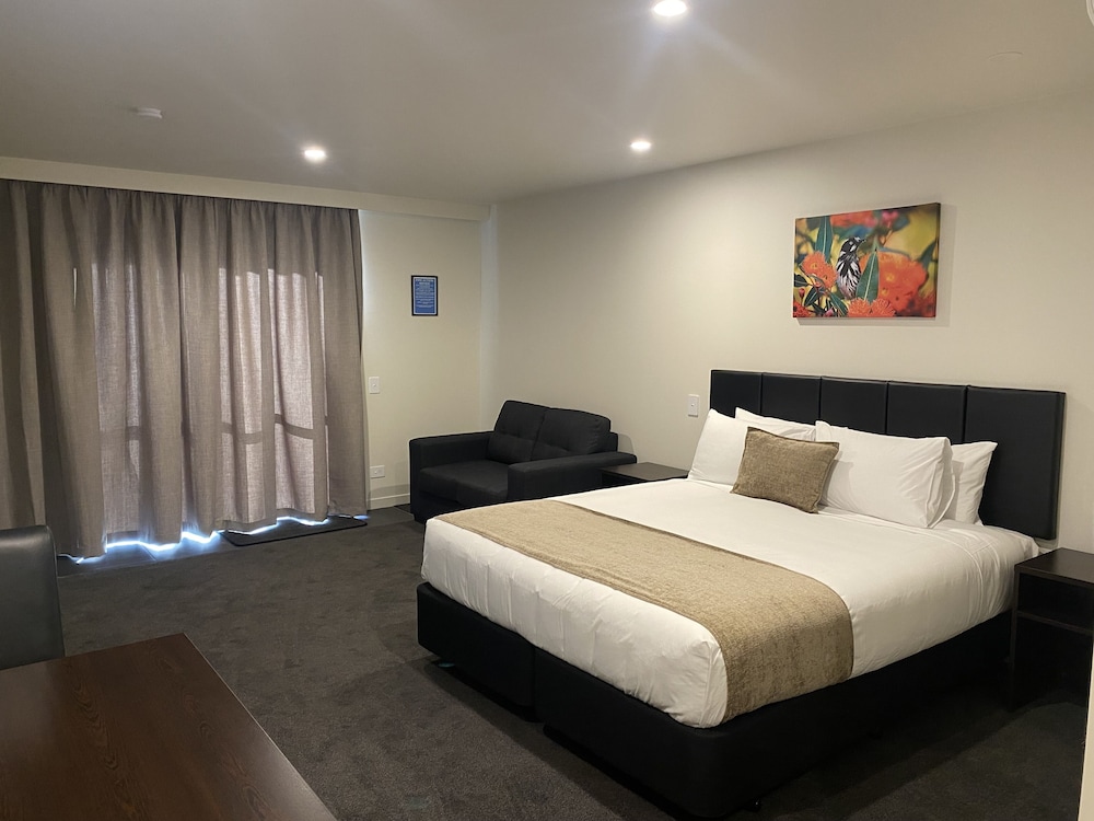 Riverlea Motel - carbon neutral hotel in Gore