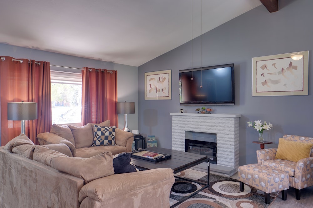11 Mi to Dtwn Cleveland: Richmond Heights Retreat — hotel in Richmond Heights