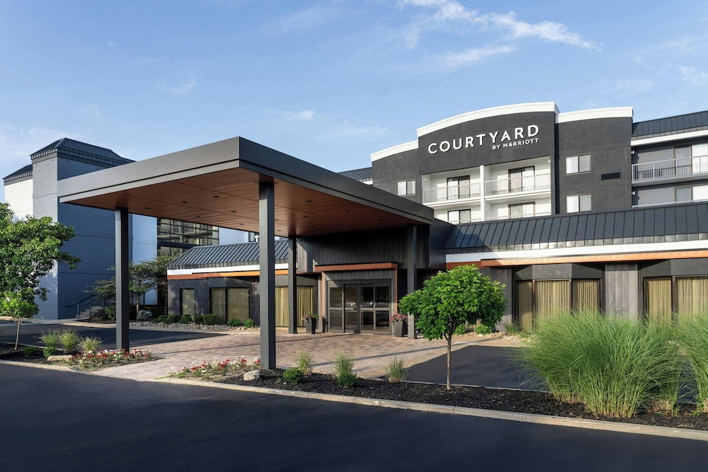 Courtyard by Marriott Cleveland Beachwood - photo 26