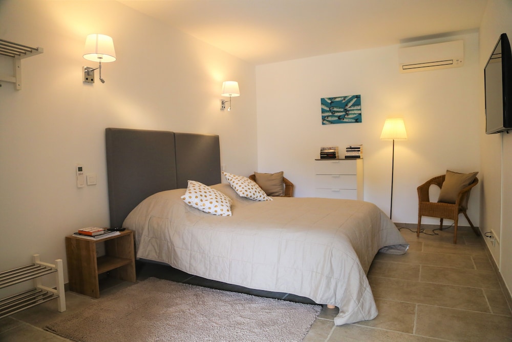 Domaine de la Font des Pères in Le Beausset, France