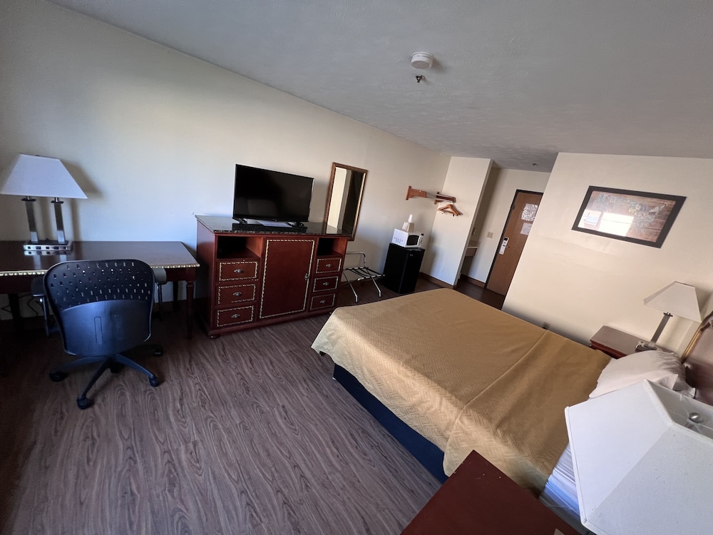 Fairbridge Inn Express Chesterton - photo 20