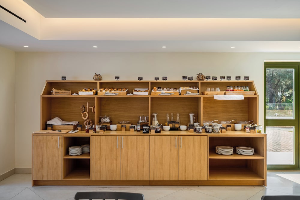 מזון ומשקאות