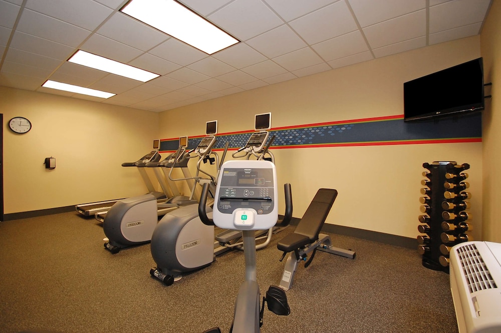 Hampton Inn Jackson Flowood MS - photo 28