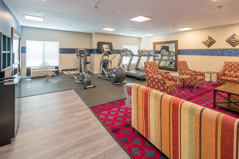 Hampton Inn Livermore - photo 25
