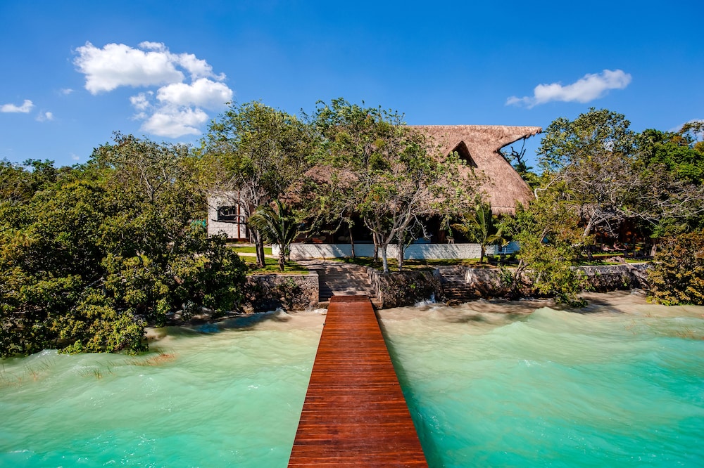 Mia Bacalar Luxury Resort & Spa in Bacalar, Mexico