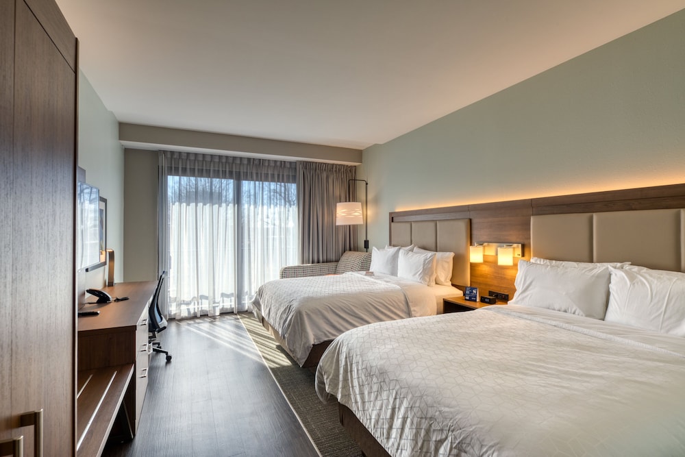 Holiday Inn Express & Suites Charlotte South End by IHG - photo 14