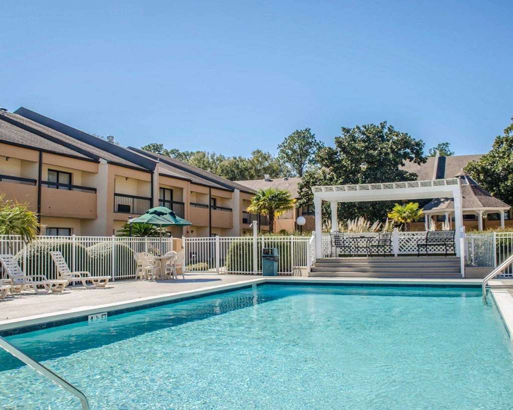 Quality Inn & Suites Pensacola Bayview - photo 23