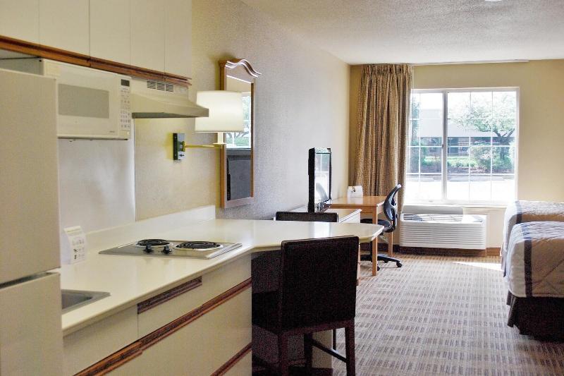 Extended Stay America Suites Chicago Schaumburg Conv Center - photo 22