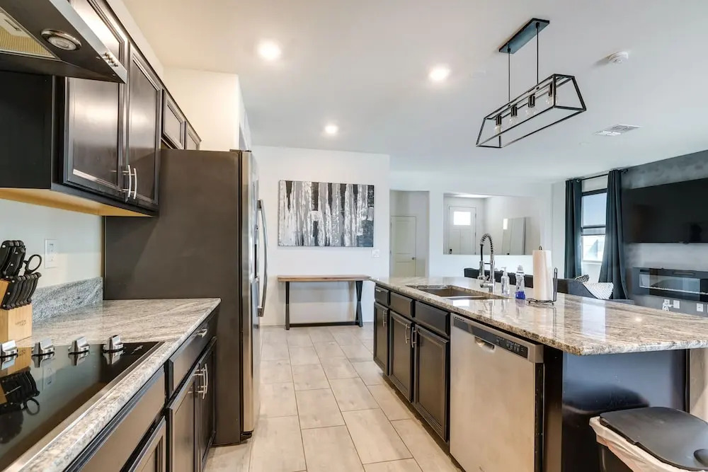 Sunny Arizona Escape w Patio Grill & Fireplace in Glendale, United States