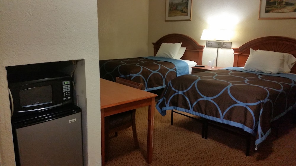 American Inn of Daytona - photo 15