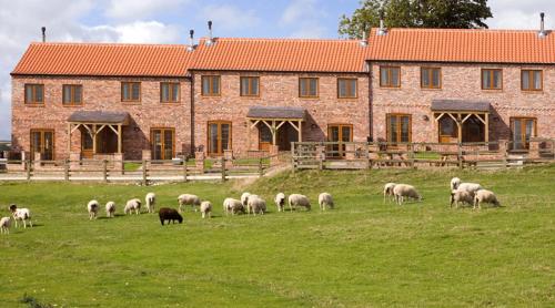 Red House Farm Cottages — 4-Star Luxury Hotel in Beverley, United Kingdom