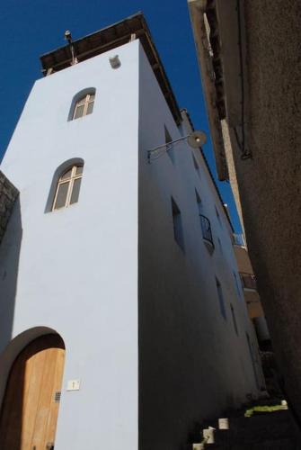 Casa indipendente panoramica — 4-Star Luxury Hotel in Posada, Italy