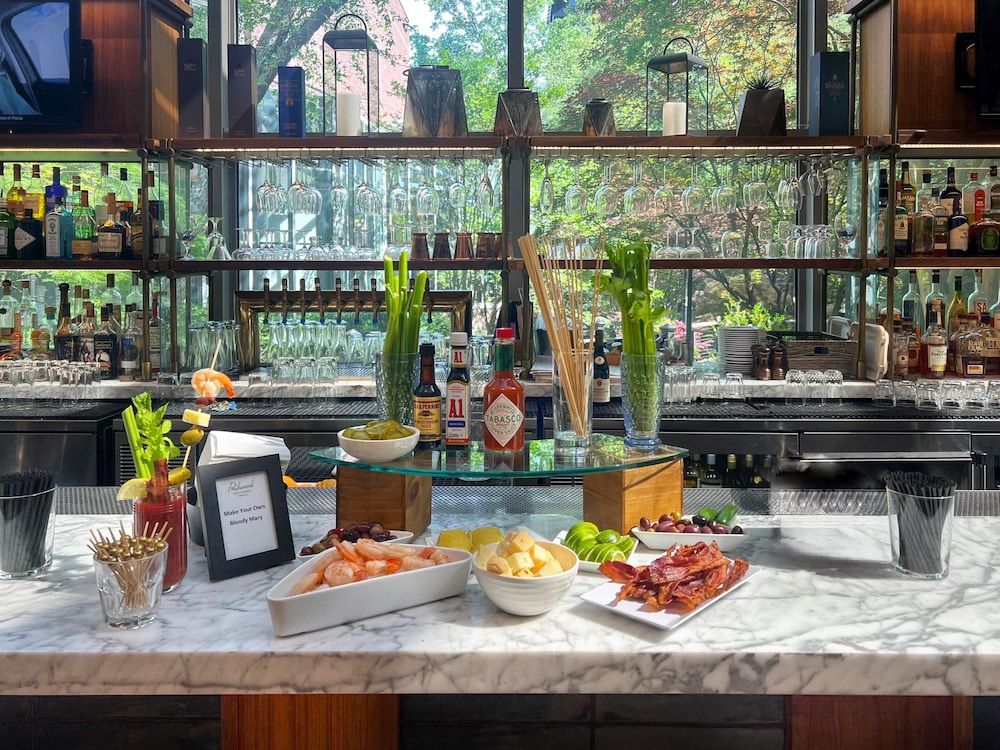 Crowne Plaza Atlanta Perimeter at Ravinia by IHG - photo 74