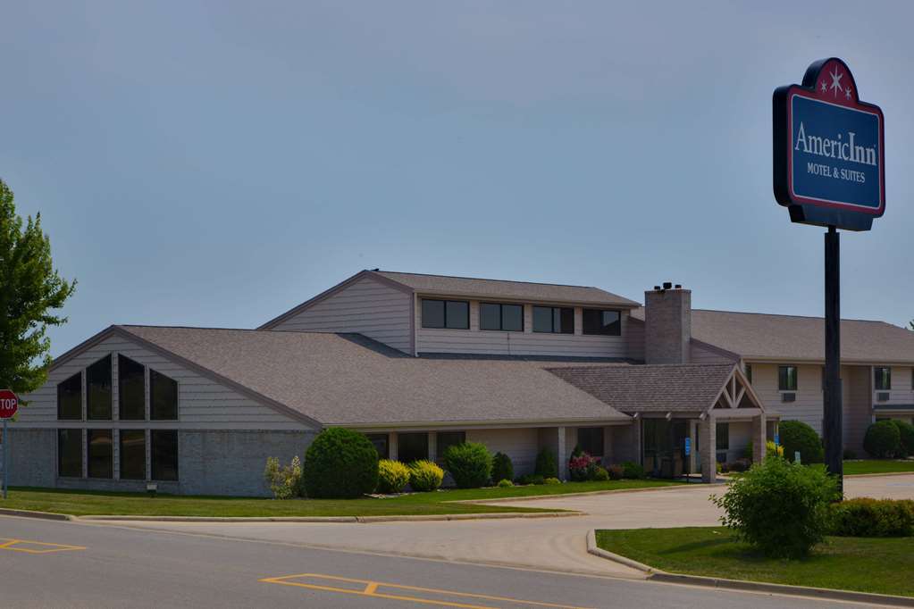 AmericInn by Wyndham Grundy Center - photo 2