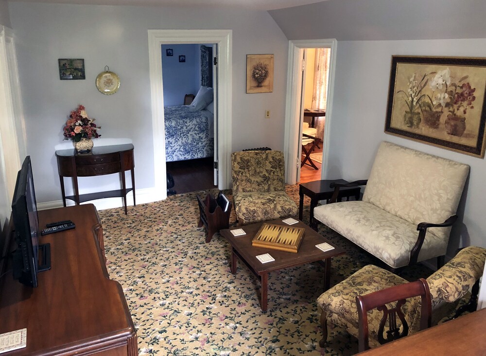 The Parsonage Inn - photo 22