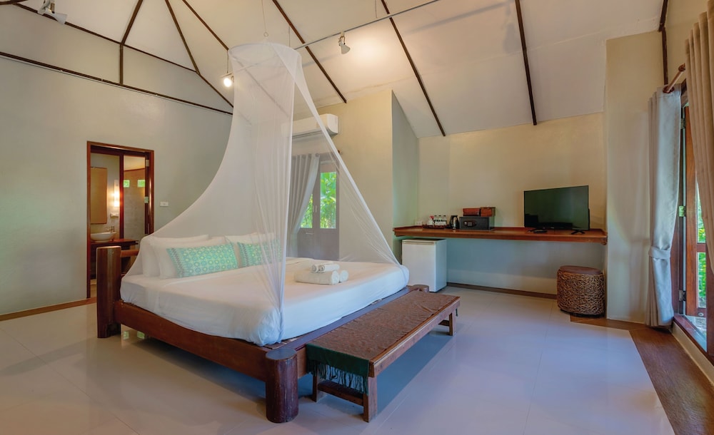 Peter Pan Resort — Ko Kut — photo 2