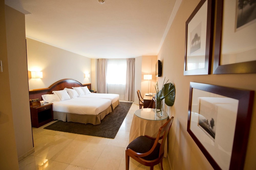 San Pedro - carbon neutral hotel in Sama