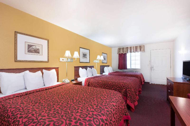 Hotel Andover KS - photo 9