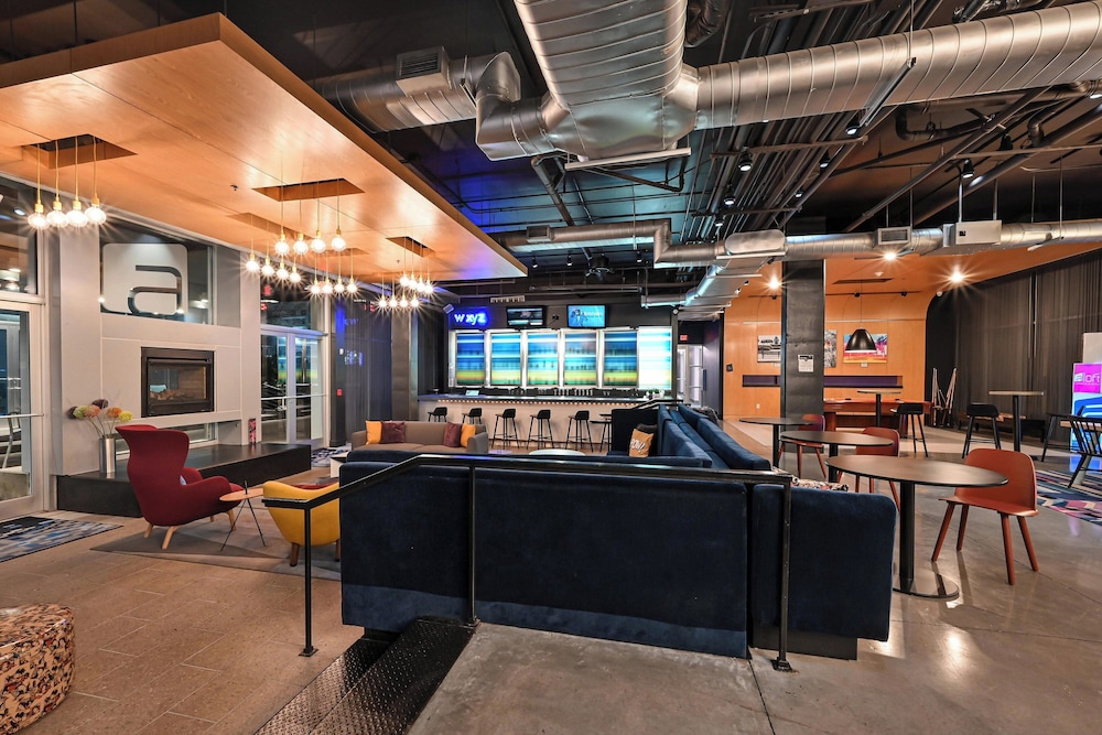 Aloft Charleston Airport & Convention Center - photo 38