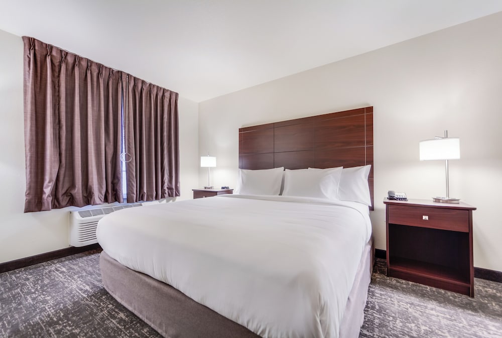 Cobblestone Inn & Suites Holdrege - photo 15