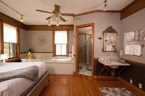 Hotel Galena - photo 76