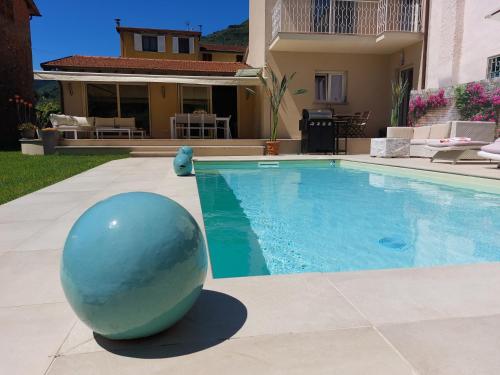Casa Il Pino — 4-Star Luxury Hotel in Camaiore, Italy