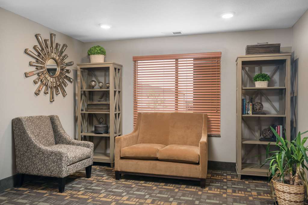 AmericInn by Wyndham Hartford SD - photo 5