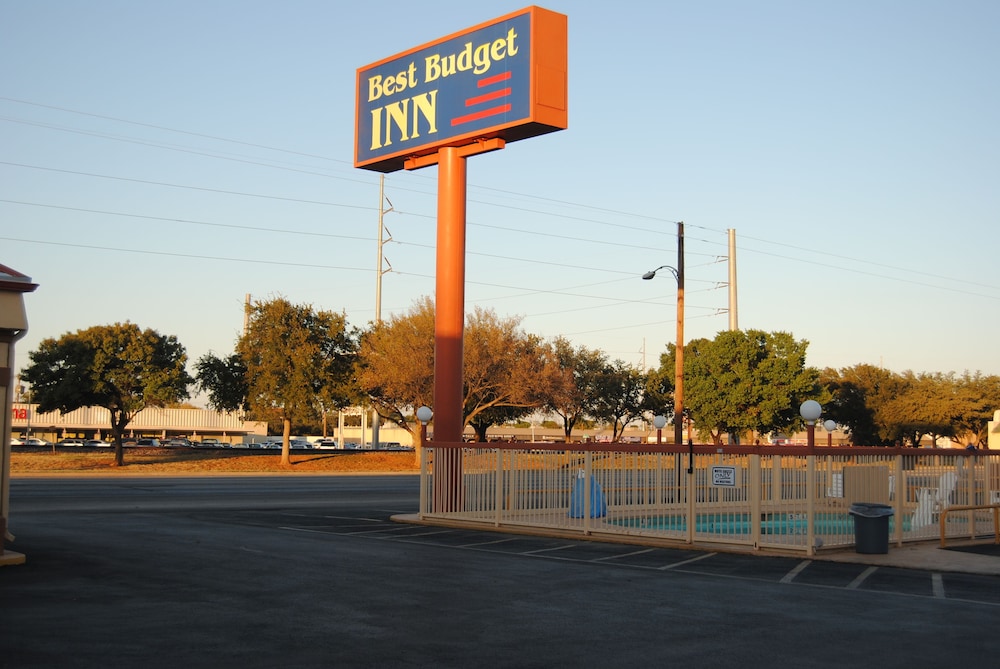 Best Budget Inn Abilene - photo 2