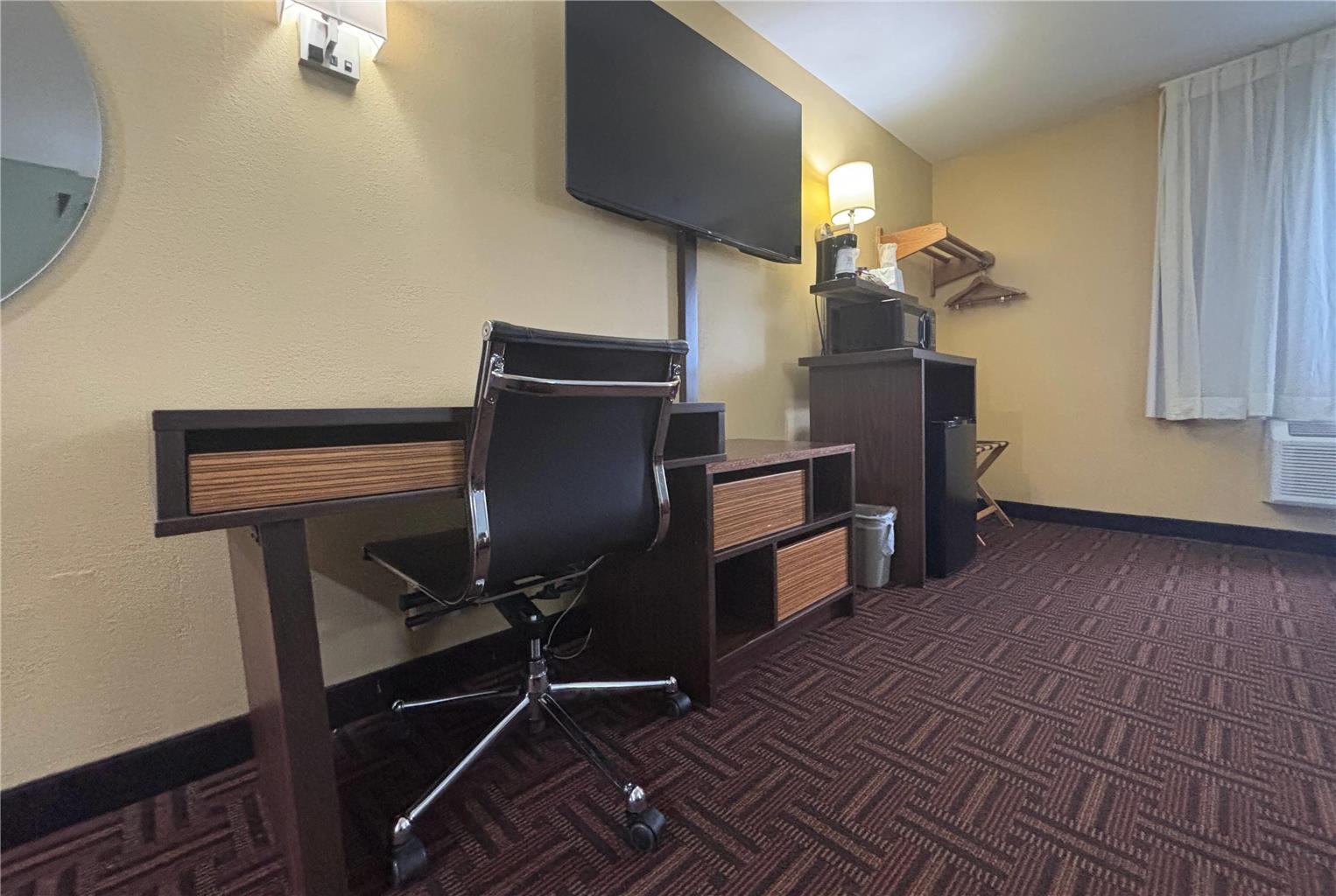 Super 8 by Wyndham Peoria - photo 23
