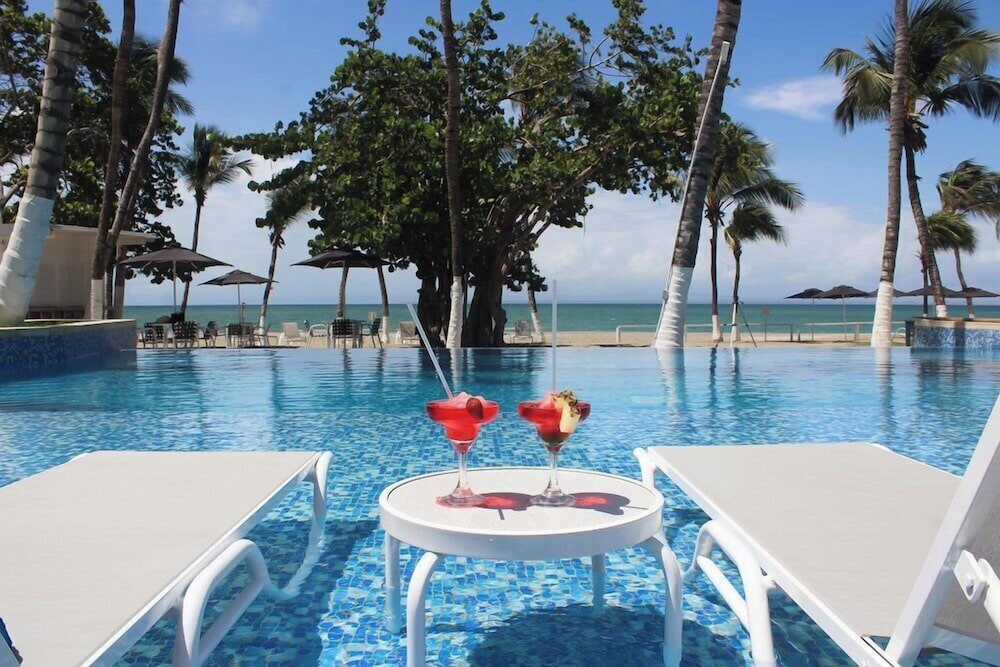 Hotel Paradise Oasis in Porlamar, Venezuela