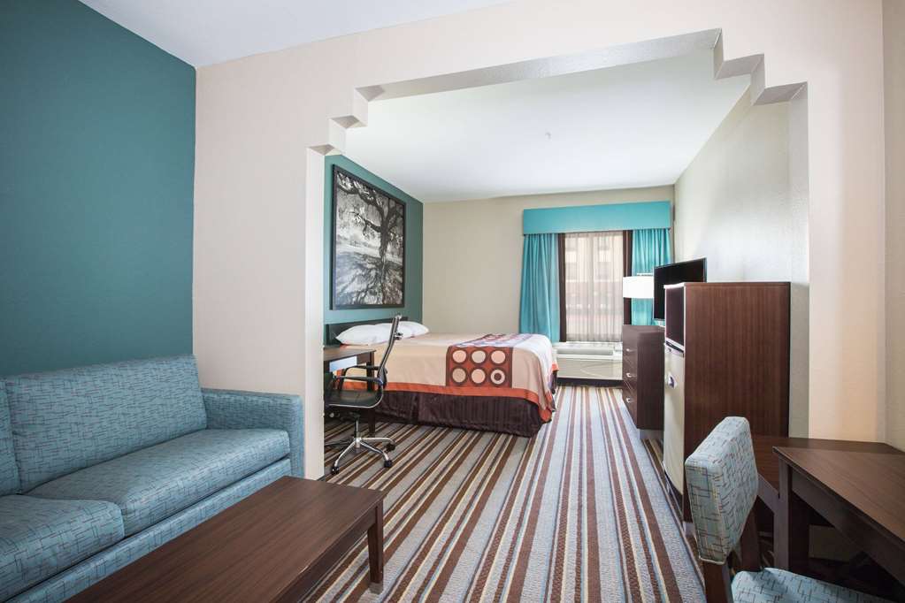 Super 8 by Wyndham Port Arthur Nederland Area - photo 10