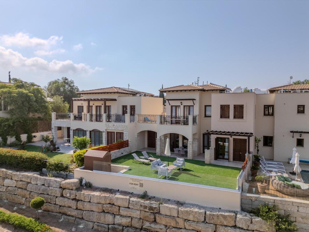 Gartenwohnung mit Meerblick Aphrodite Hills erleben