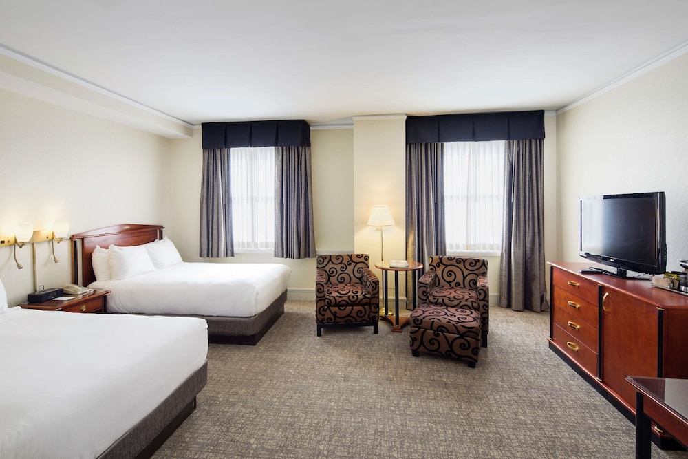 Hilton Cincinnati Netherland Plaza - photo 21