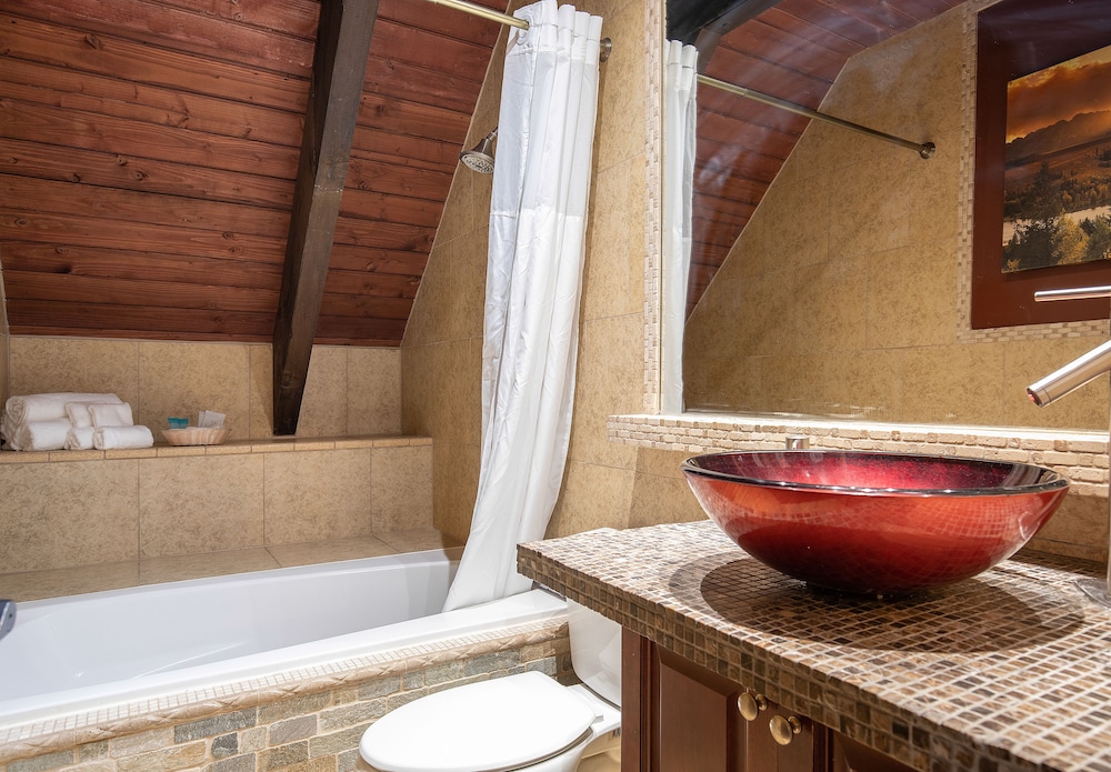 Wanderlust Inn - photo 41