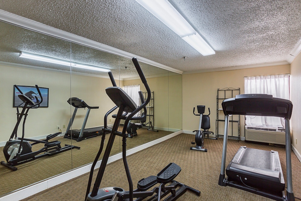 Red Roof Inn Nashville Music City - photo 28