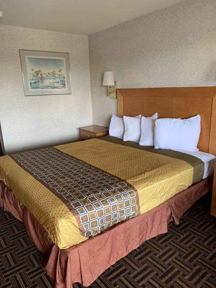 Grandpark Inn - photo 9