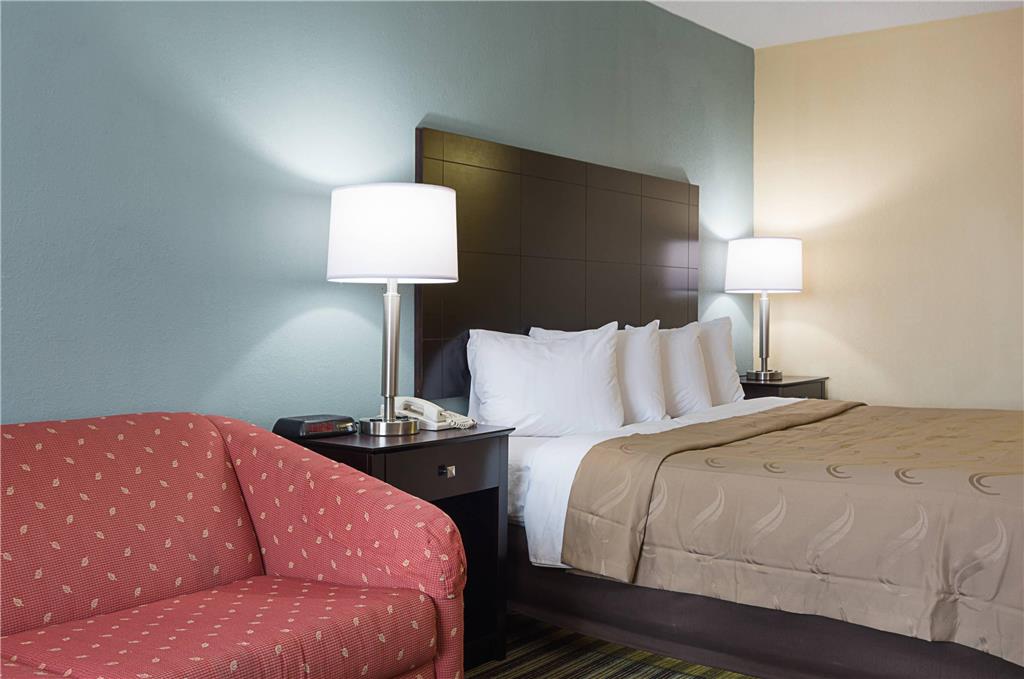 Quality Inn Calhoun North I 75 - photo 13