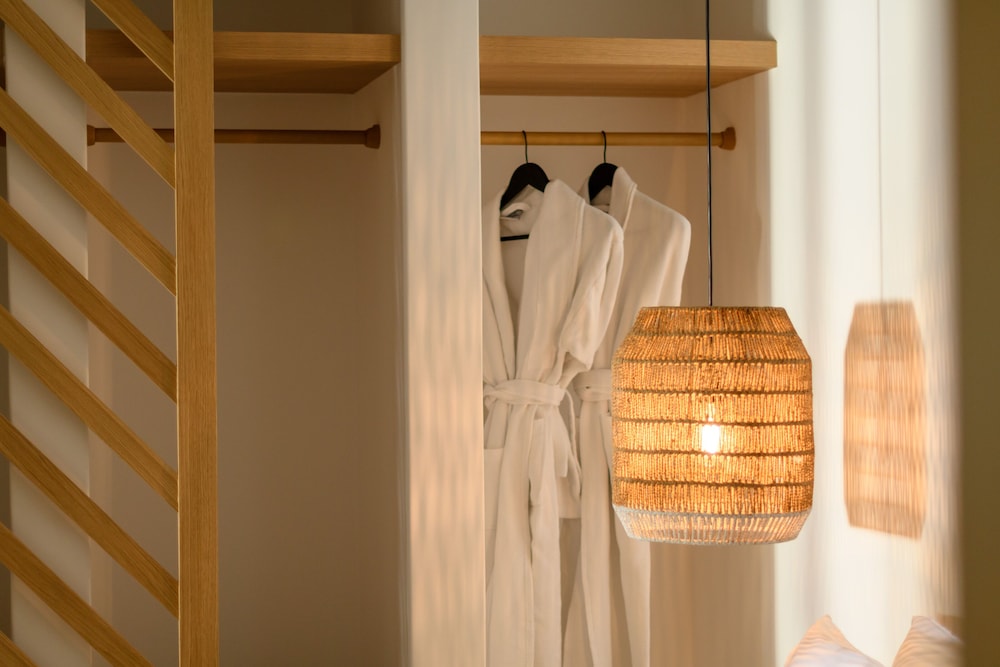 Este Luxury Suites — 4-Star Luxury Hotel in Fira, Greece