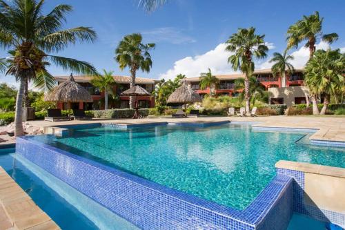 Spanish Water A1 Uniek 3 slaapkamerappartement aan het Spaanse Water met constante zeebries — 4-Star Luxury Hotel in Willemstad, CURAÇAO