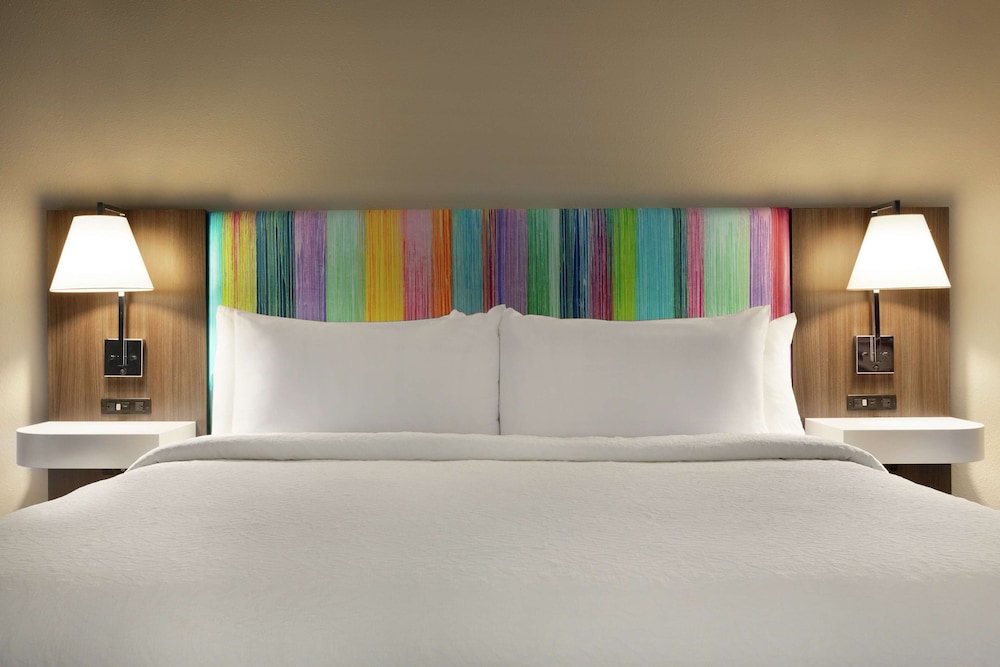 Hampton Inn Houston Brookhollow - photo 8