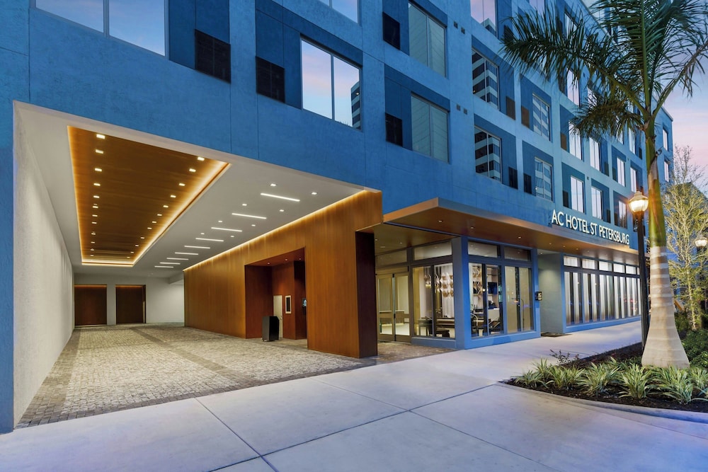 AC Hotel St. Petersburg Downtown in St. Petersburg, United States