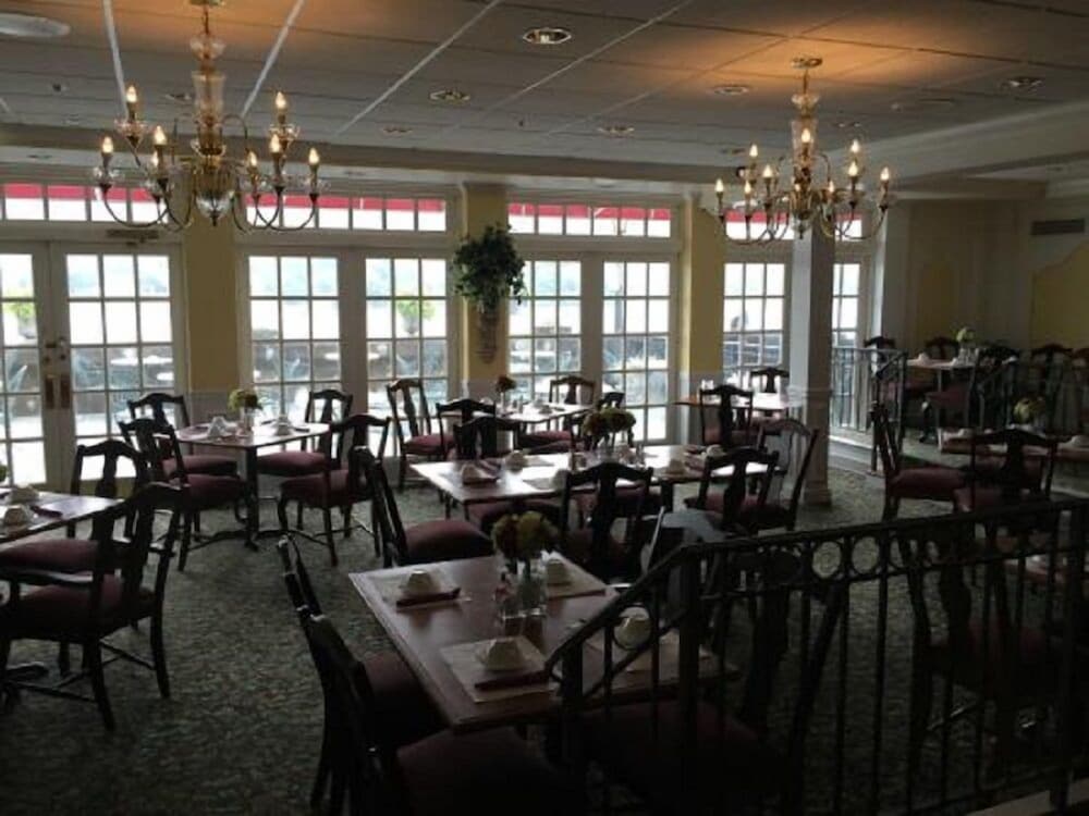 French Quarter Inn - photo 34