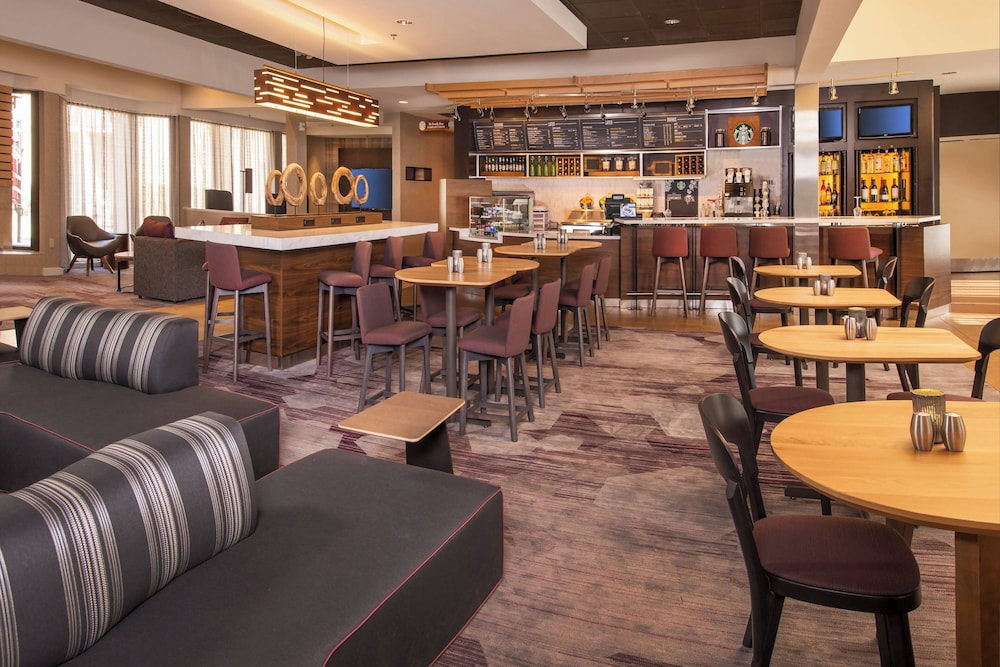 Courtyard by Marriott Washington Dulles Airport Chantilly - photo 24
