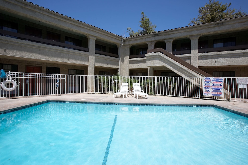 Premier Inns Thousand Oaks - photo 2