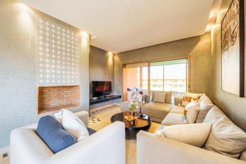 Relax Front Of Golf Atlas — 4-Star Luxury Hotel in Marrakesh, Morocco