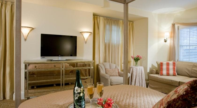 Swann House Historic Dupont Circle Inn — 4-Star Luxury Hotel in Washington, United States