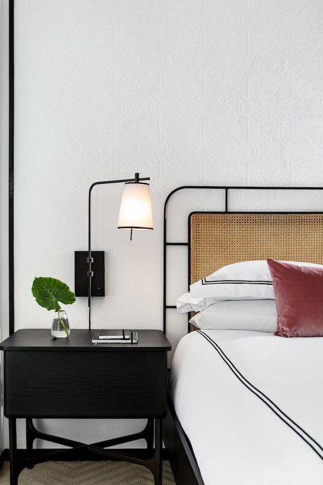 Kimpton Hotel Fontenot by IHG - photo 17