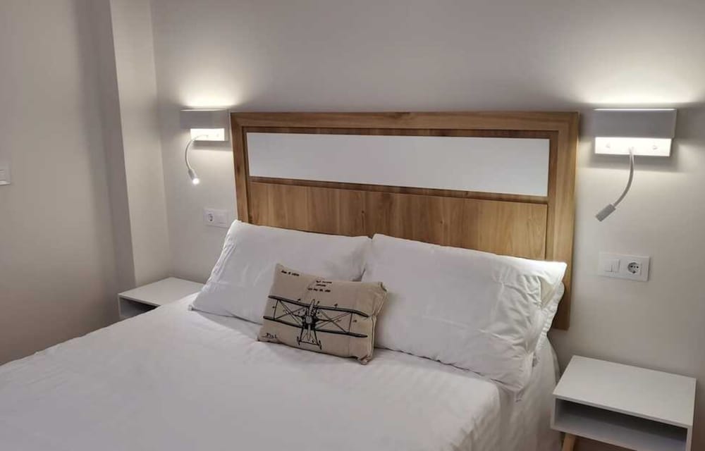 Suitel Cíes Lily Rodsen Love your Stay — 4-Star Luxury Hotel in Vigo, Spain