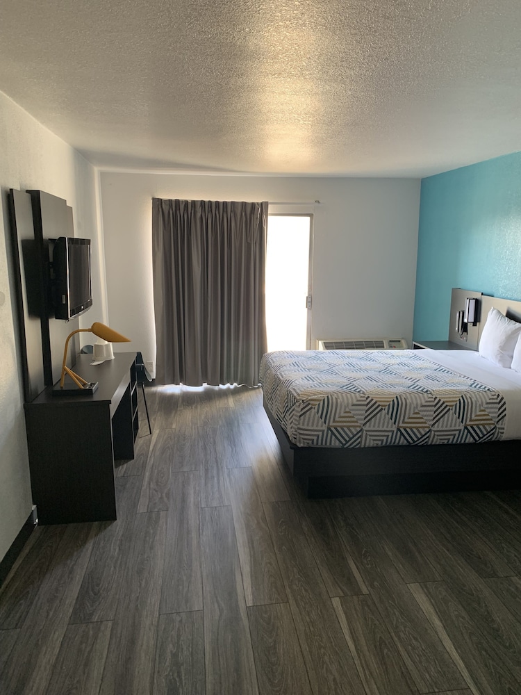 Motel 6 Lincoln NE Airport - photo 9