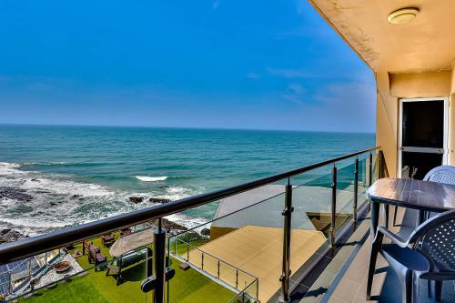 Villa Royale 402 — 4-Star Luxury Hotel in Ballito, South Africa